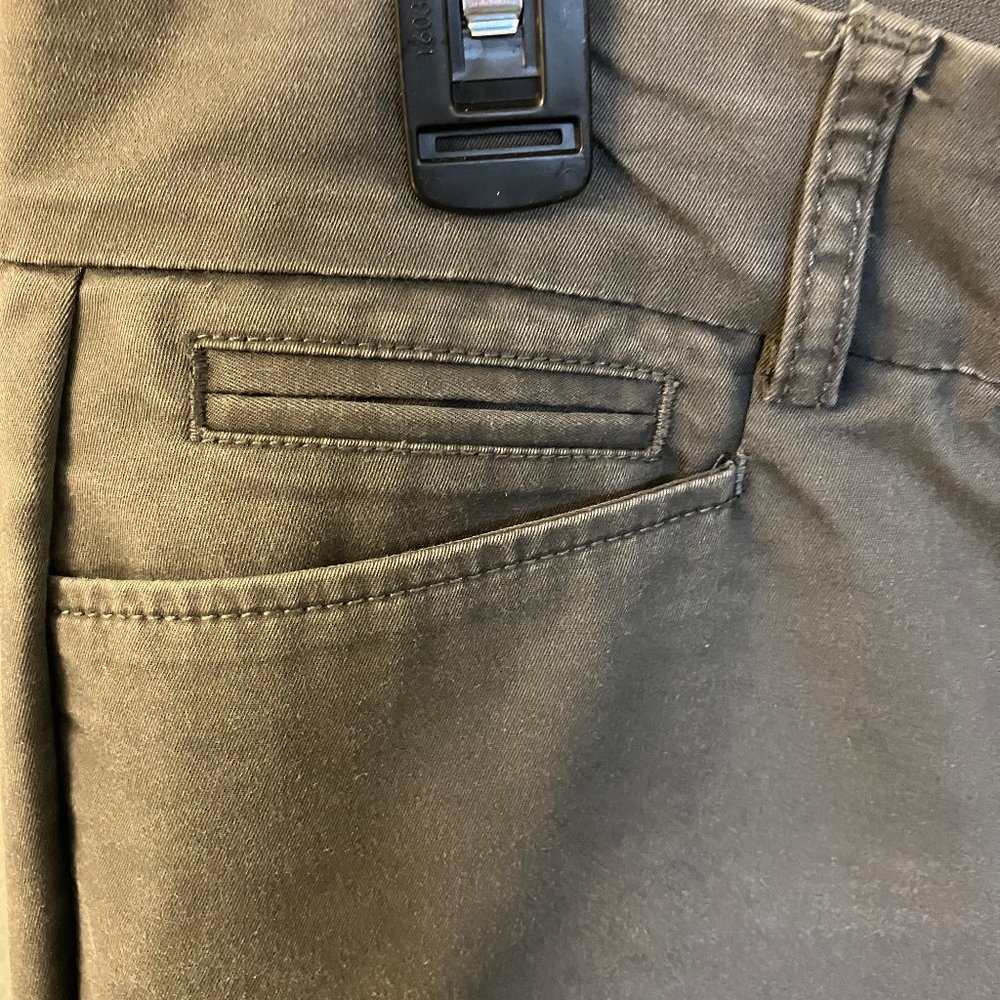 Womens Levi Dockers Dress Pants - Dark Gray Size 10M - Picture 5 of 8